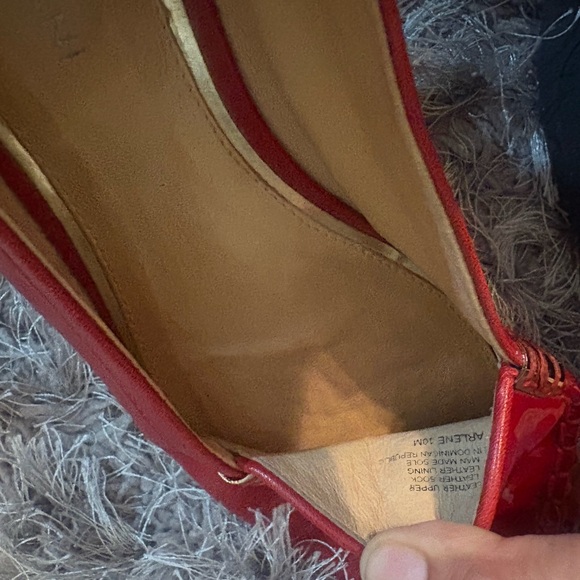 ANTONIO MELANI Glossy Red Flats - Picture 5 of 6